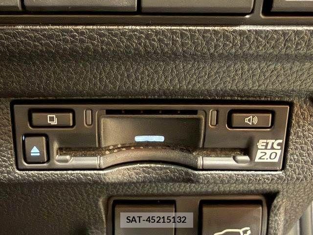 Toyota COROLLA CROSS 2024-06 7216260-14