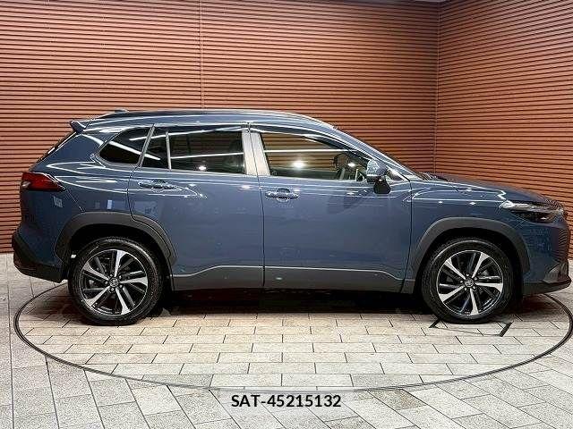 Toyota COROLLA CROSS 2024-06 7216260-17