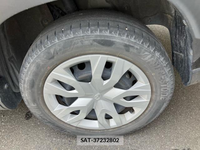 Toyota COROLLA CROSS 2022-07 7453535-13