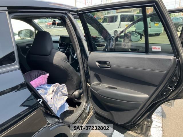 Toyota COROLLA CROSS 2022-07 7453535-16