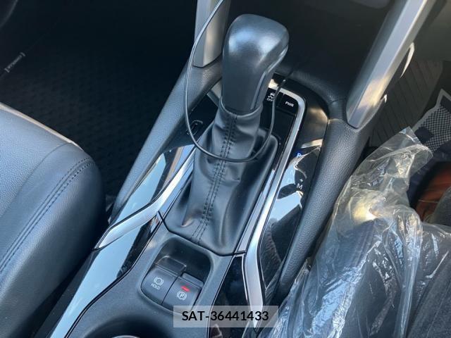 Toyota COROLLA CROSS 2022-08 7453532-19