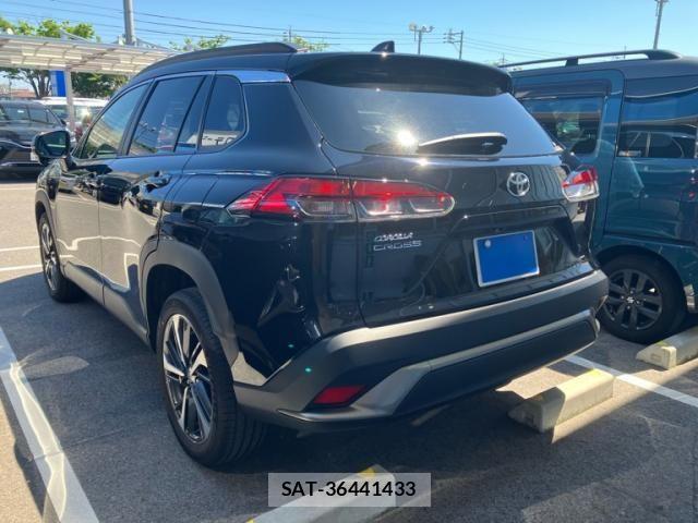 Toyota COROLLA CROSS 2022-08 7453532-4