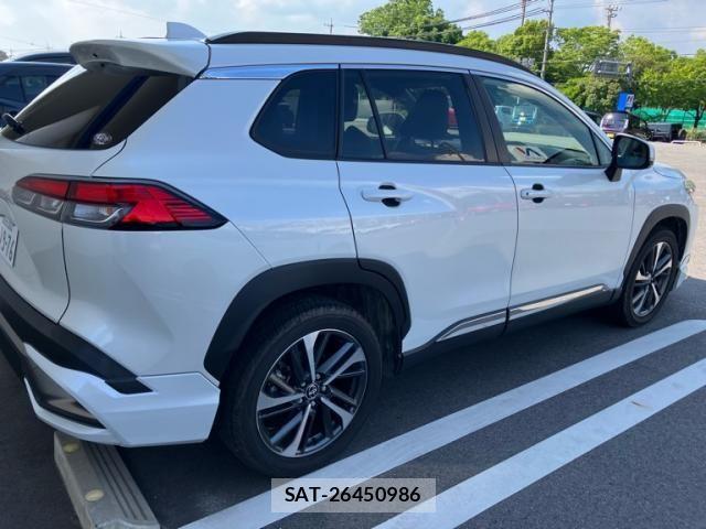 Toyota COROLLA CROSS 2022-11 7508390-3