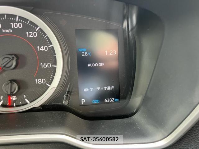 Toyota COROLLA CROSS 2023-09 7615590-19