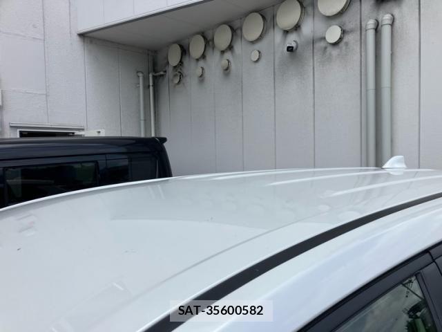 Toyota COROLLA CROSS 2023-09 7615590-3
