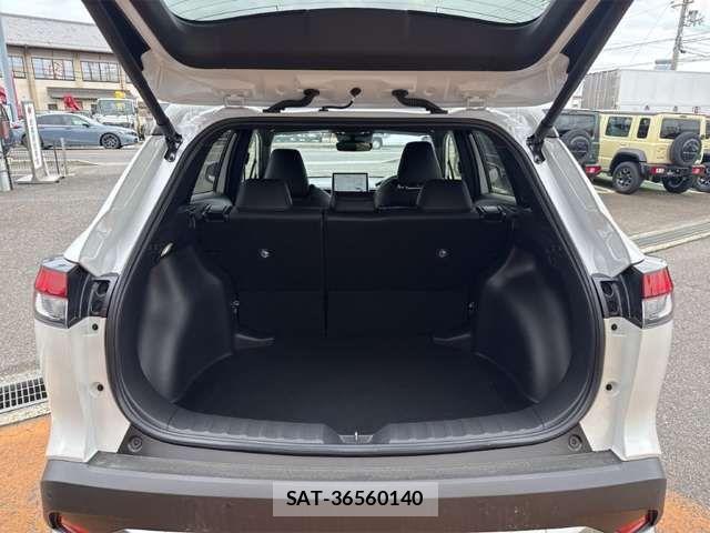 Toyota COROLLA CROSS 2025-03 7615593-17