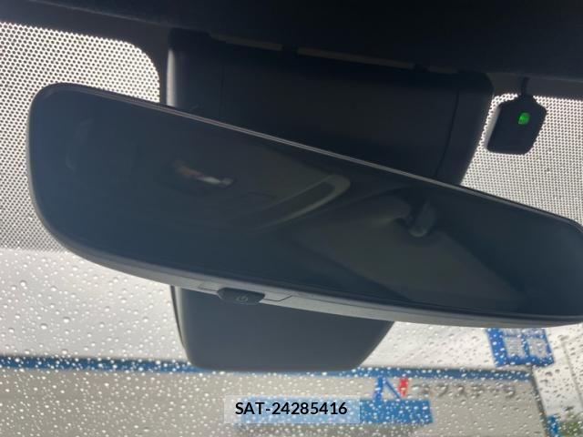 Toyota COROLLA CROSS 2022-02 7615587-23