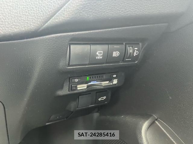 Toyota COROLLA CROSS 2022-02 7615587-24