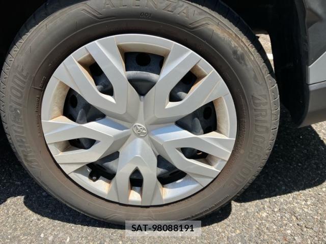 Toyota COROLLA CROSS 2022-04 7615589-9