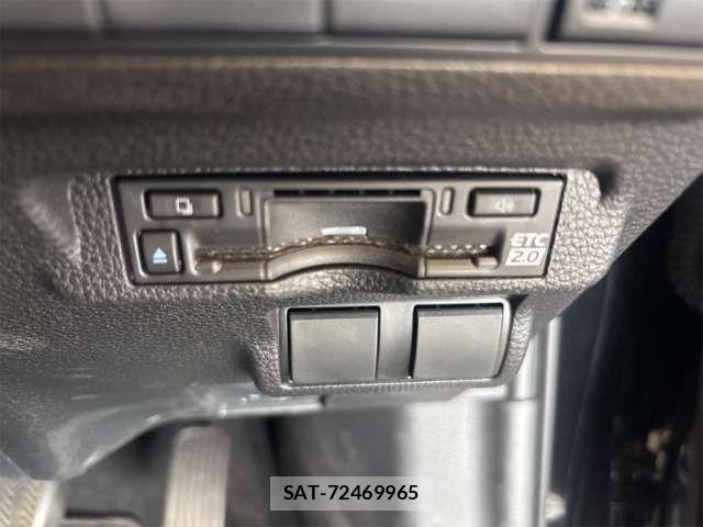 Toyota COROLLA CROSS 2025-01 7615595-4