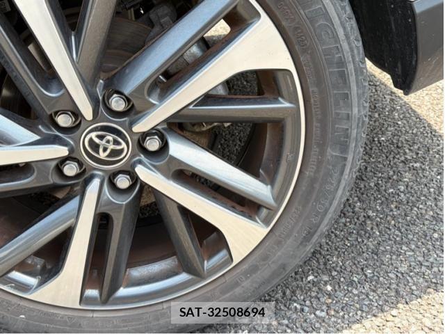 Toyota COROLLA CROSS 2023-07 7615588-4