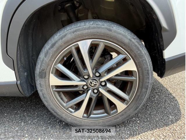 Toyota COROLLA CROSS 2023-07 7615588-5