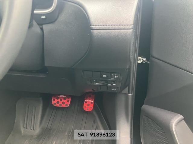 Toyota COROLLA CROSS 2024-10 7615591-25