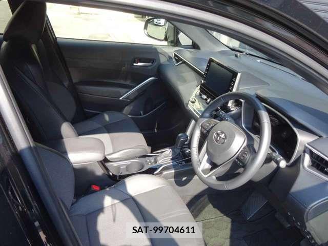 Toyota COROLLA CROSS 2023-08 7783558-9