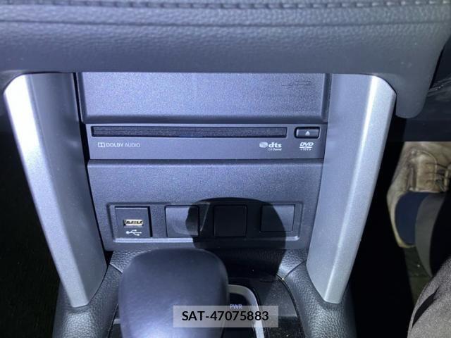 Toyota COROLLA CROSS 2023-08 7960988-18