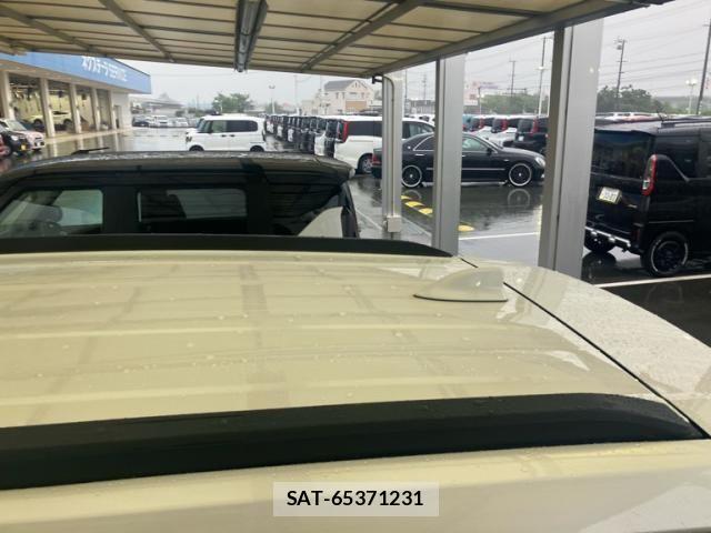 Toyota COROLLA CROSS 2021-10 7978815-6