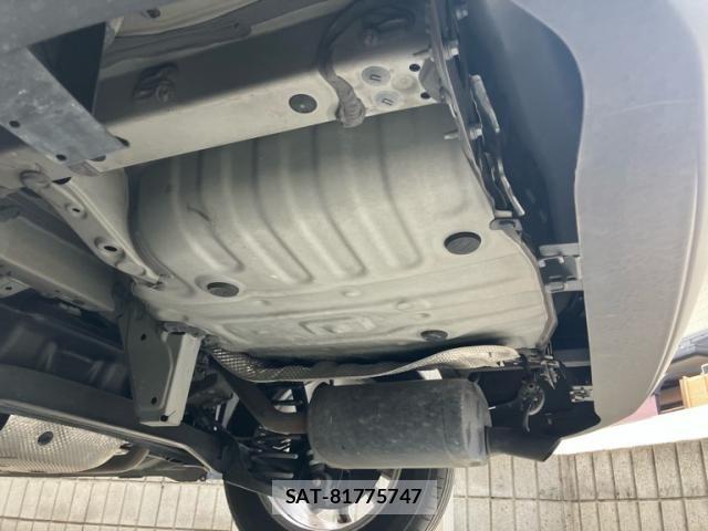 Toyota COROLLA CROSS 2022-03 8034904-11