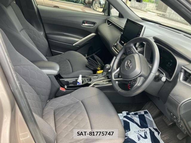 Toyota COROLLA CROSS 2022-03 8034904-14