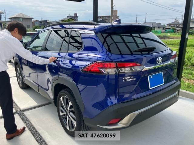 Toyota COROLLA CROSS 2021-12 8034905-2