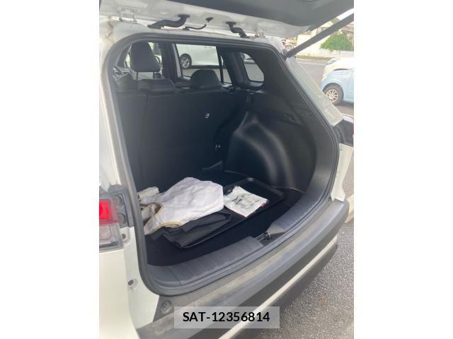 Toyota COROLLA CROSS 2023-06 8034903-20