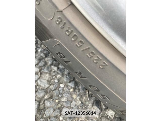Toyota COROLLA CROSS 2023-06 8034903-25