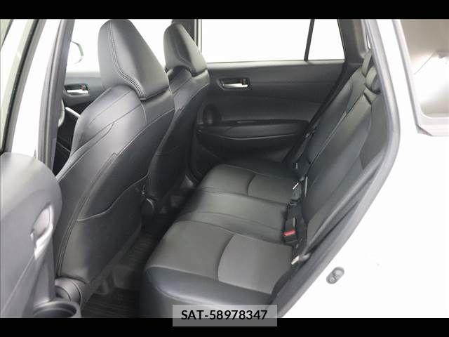Toyota COROLLA CROSS 2025-03 8073282-12
