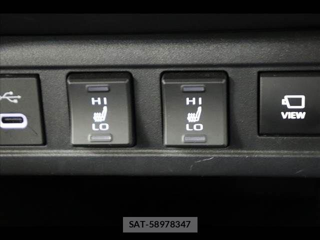 Toyota COROLLA CROSS 2025-03 8073282-5