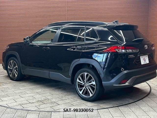 Toyota COROLLA CROSS 2025-04 8244860-16
