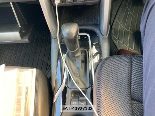 Toyota COROLLA CROSS 2022-08 8335262-16