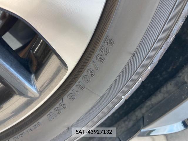 Toyota COROLLA CROSS 2022-08 8335262-4
