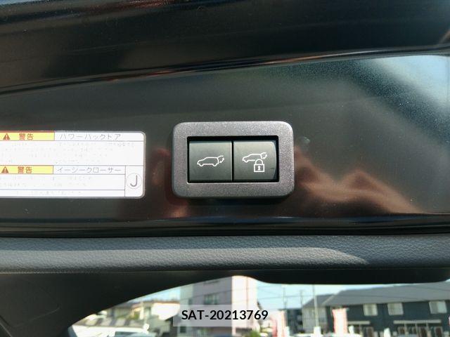 Toyota COROLLA CROSS 2023-06 8365193-16