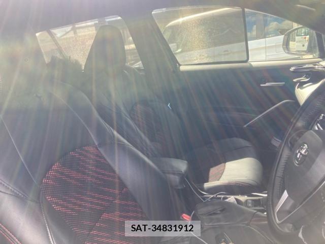 Toyota COROLLA CROSS 2023-05 8365189-11