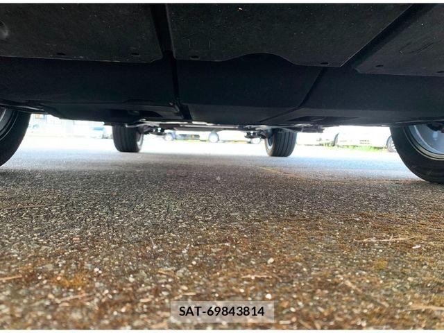 Toyota COROLLA CROSS 2023-10 8524095-9