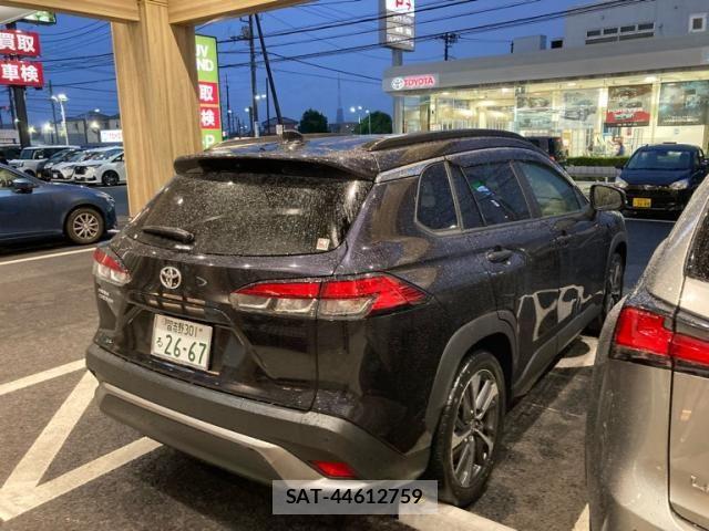 Toyota COROLLA CROSS 2023-08 8561477-3