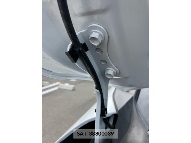 Toyota COROLLA CROSS 2022-07 8561476-13
