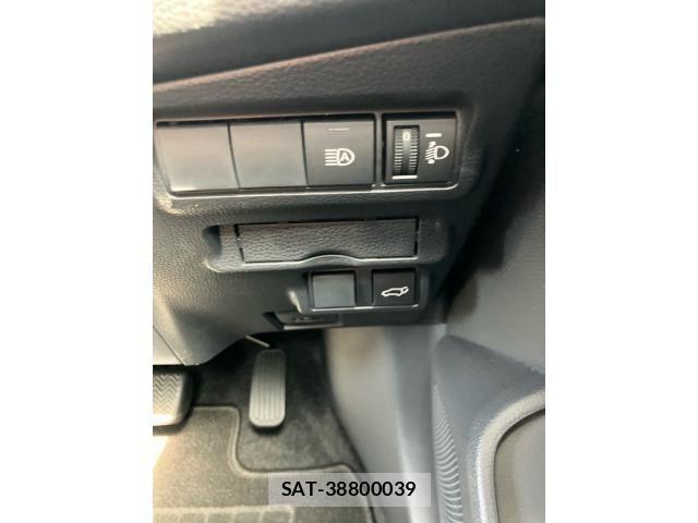 Toyota COROLLA CROSS 2022-07 8561476-25