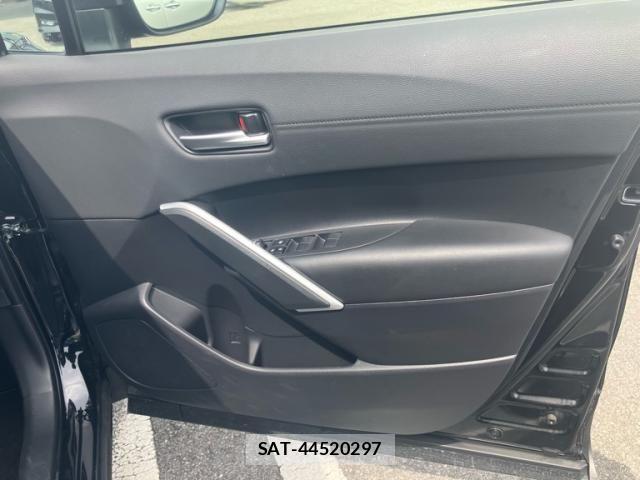 Toyota COROLLA CROSS 2025-02 8561478-14