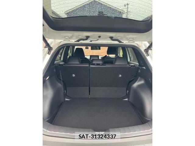 Toyota COROLLA CROSS 2023-09 8626196-14