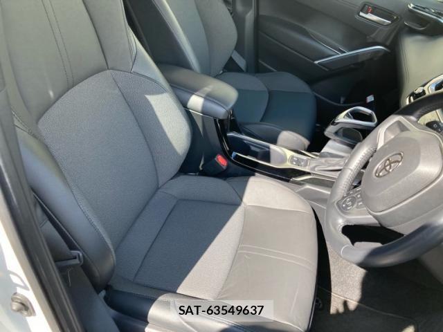 Toyota COROLLA CROSS 2023-09 8626195-14
