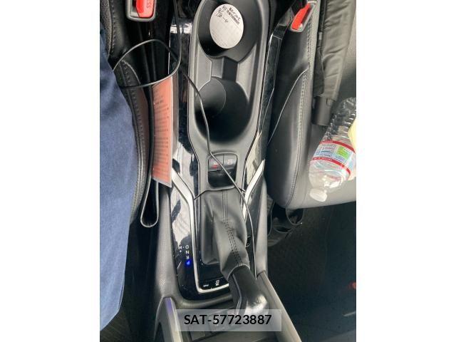 Toyota COROLLA CROSS 2021-10 8658461-23
