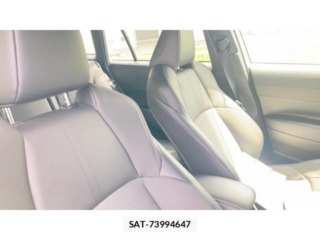 Toyota COROLLA CROSS 2023-04 8658456-10