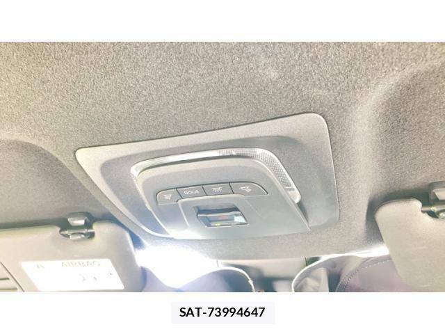 Toyota COROLLA CROSS 2023-04 8658456-19