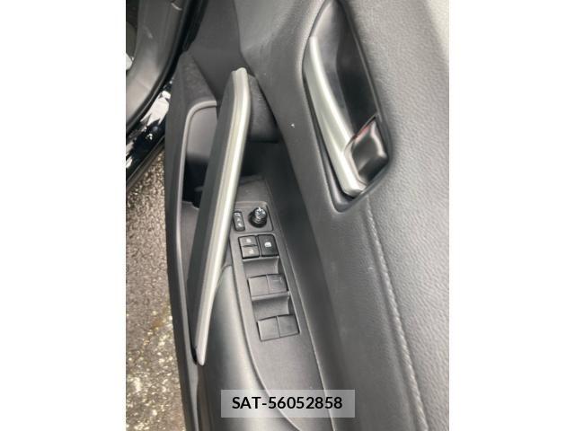 Toyota COROLLA CROSS 2021-10 8741232-12