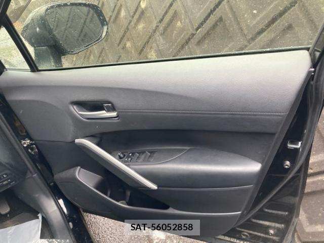 Toyota COROLLA CROSS 2021-10 8741232-13