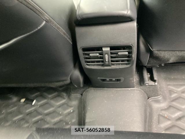 Toyota COROLLA CROSS 2021-10 8741232-17