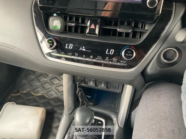 Toyota COROLLA CROSS 2021-10 8741232-23