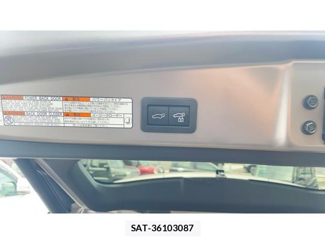 Toyota COROLLA CROSS 2023-02 8741226-23