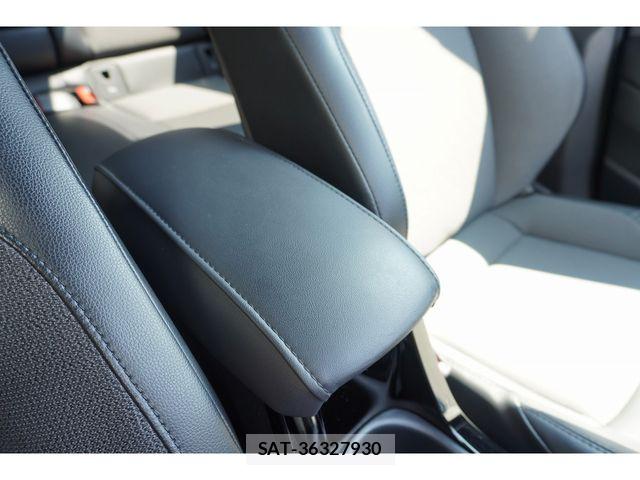 Toyota COROLLA CROSS 2025-01 8779774-13