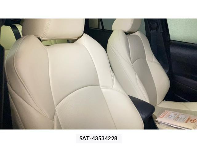 Toyota COROLLA CROSS 2024-04 8795527-10