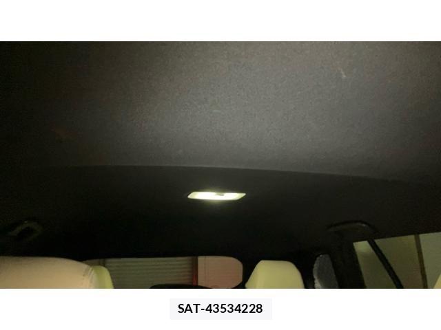 Toyota COROLLA CROSS 2024-04 8795527-12